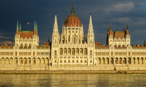 The hungarian parliament building on the danube river.